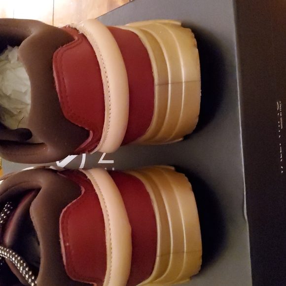 Valentino by Mario Valentino Theo Sneakers! Brand New! - Picture 3 of 7